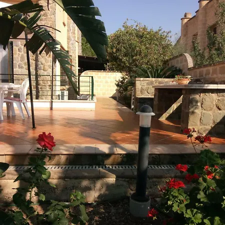 Seaside In With Pool Beaches And Large Terrace *
